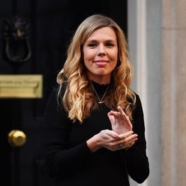 「バッシングに屈しない」屈強レディー元英国首相の妻、キャリー・ジョンソンの人生(25ans（ヴァンサンカン）)