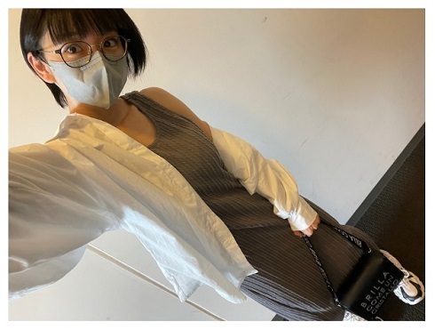 「スマホ持つのも痛い」　時東ぁみ、ドケルバン病＆ばね指悪化で日常生活に制限　両手の痛みを「我慢できず注射」(ねとらぼ)