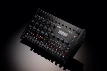 コルグ、ハイブリッド・ドラムマシン新製品「drumlogue」発表(BARKS)