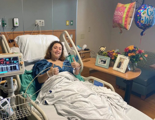 アビゲイル、妊娠中に胆のう切除の緊急手術…「怖い山場は越えた」(朝鮮日報日本語版)