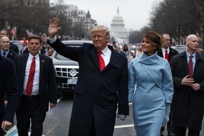 トランプ大統領就任からハリー王子ご婚約まで！　2017年に世界を騒がせたニュース（ELLEgirl）