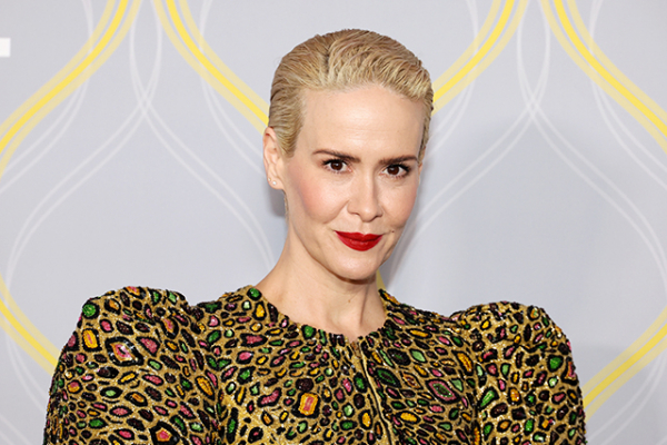 ダイエット布教者のグウェン・シャンブリンを描く新ドラマ　サラ・ポールソンが主演(映画.com)