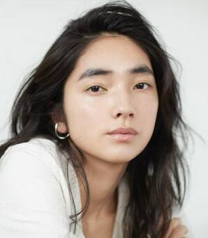 「あの太眉美人が気になりすぎる」の声が多数…次世代ブレイク女優・仁村紗和の「知られざる魅力」(現代ビジネス)