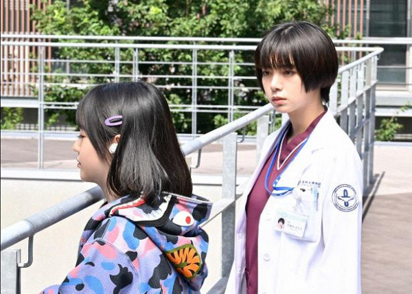 玉森裕太、池田エライザらが研修医として奮闘する姿に感動 トレンド入りのスタート<祈りのカルテ>(WEBザテレビジョン)