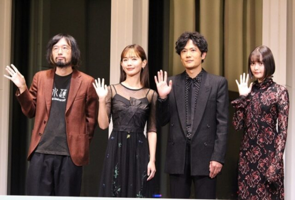 稲垣吾郎「恋愛に関しては無邪気かもしれない」 「今年で49歳。そろそろやっぱり最後の恋を」(エンタメOVO)