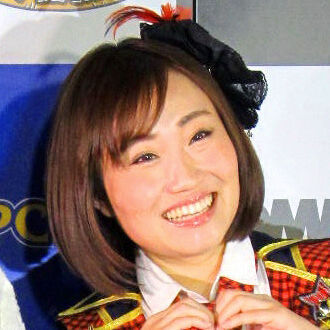 2児の母・キンタロー。「ママ友を上手く作れず、枕を涙で濡らす日もあります。。」(スポーツ報知)