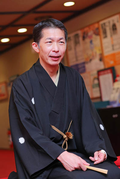 白鳥兄さんから「今のご時世を吹き飛ばす噺を」という宿題を出されて生まれた新作【柳家三三 大いに語る】(日刊ゲンダイDIGITAL)