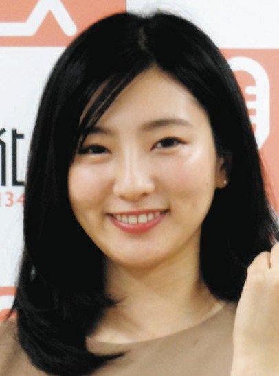 タレントと薬剤師“二刀流”の福井セリナ、一般人男性との結婚発表 「彼といると心が明るくなる」　(中日スポーツ)