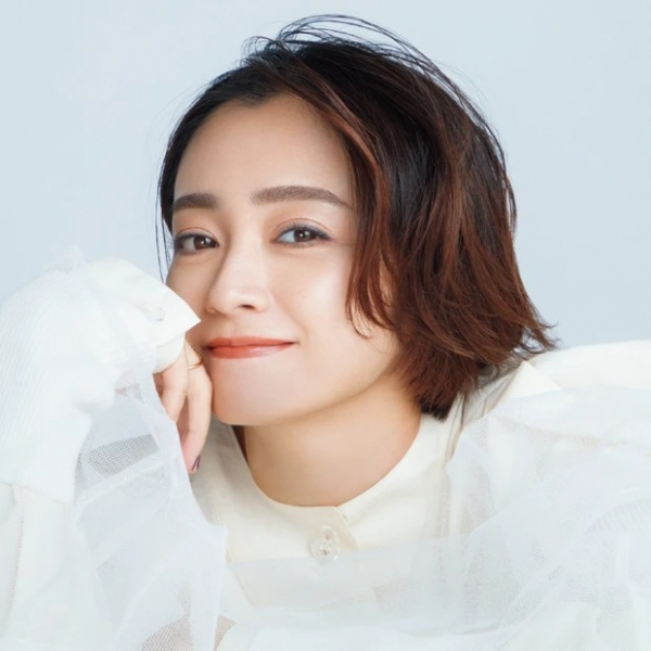 安達祐実さんが自分磨きのためにしていることは？ メイクとキレイにまつわるQ&A(MAQUIA　ONLINE)