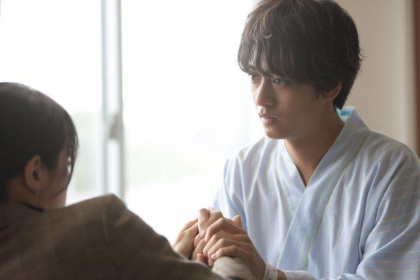 高橋海人、桜井ユキ、田中みな実が繰り広げる“12歳差の男女3人”の恋模様が始動＜ボーイフレンド降臨！＞(WEBザテレビジョン)