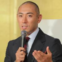 海老蔵、「麻央にＬＩＮＥするんです。既読にならないし返信もこないけど…」密着取材にこたえる（スポーツ報知）