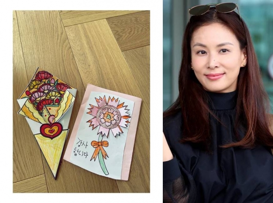 コ・ソヨン、「カーネーション型の立体カード」公開…子どもにも「芸術の素質」(朝鮮日報日本語版)