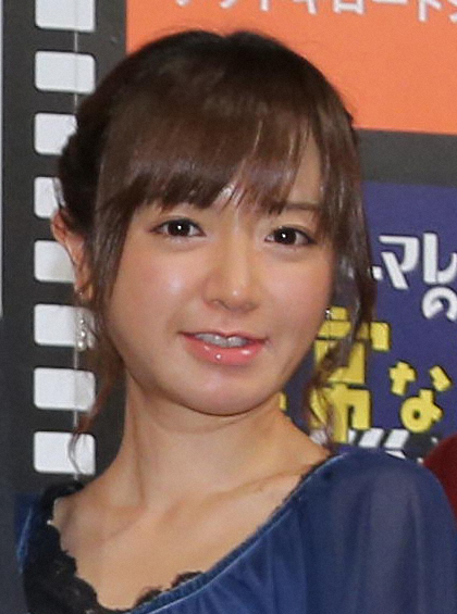 紺野あさ美さんが挙式　夫の日本ハム・杉浦と5年越し　子供3人連れ、沖縄で「挙げて良かった」(スポニチアネックス)