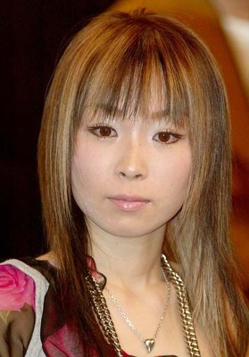 未婚のシンママが一転…愛内里菜“援助不倫”発覚の代償（日刊ゲンダイDIGITAL）