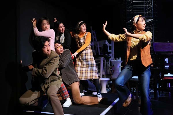 「文、分、異聞」63年の文学座の“黒歴史”を直視した意欲作に物足りなかったこと【演劇えんま帳】(日刊ゲンダイDIGITAL)