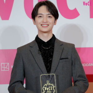 2022年「最も美しい人」はKis-My-Ft2玉森裕太さん！「VOCE読者の方と一緒に美しく」(VOCE)