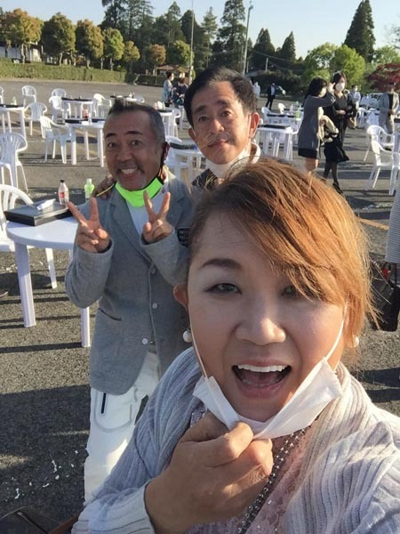 平尾昌晃先生、今年のチャリティーゴルフもなんとかうまくいきましたよ（山田邦子）(日刊ゲンダイDIGITAL)