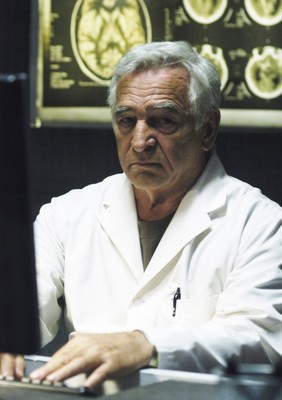 「バトルスター・ギャラクティカ」軍医コトル俳優が死去　80歳（シネマトゥデイ）