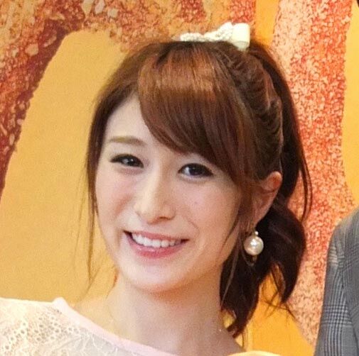 元おかもとまりさん、ボトックスしてビフォーアフターを公開「本当にスッキリ」「鎖骨」(スポーツ報知)