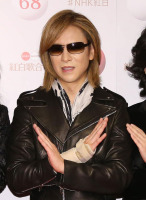 ＹＯＳＨＩＫＩ　引退発表の小室を心配「大丈夫ですか？お話ししましょう」（スポニチアネックス）