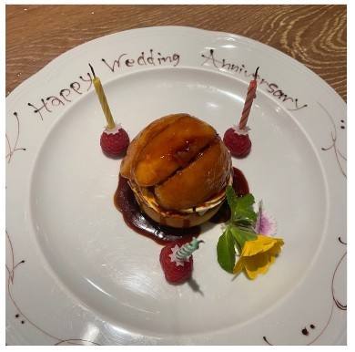 高橋真麻、4回目の結婚記念日を報告「思い出に残るディナーでした」　クリスマスには初の家族4ショットも(ねとらぼ)