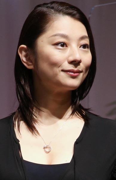 【2022年芸能界総決算】評価“爆上げ”は川島明と小池栄子ら…株が急落した「3人の名前」は(日刊ゲンダイDIGITAL)