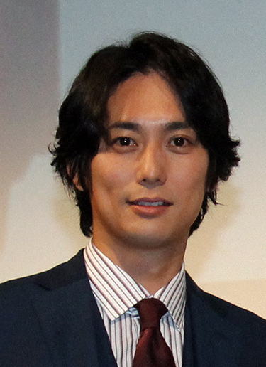 平岡祐太　結婚を発表　お相手は「一般の方」　達筆メッセージで「力を合わせ支え合いながら」(スポニチアネックス)