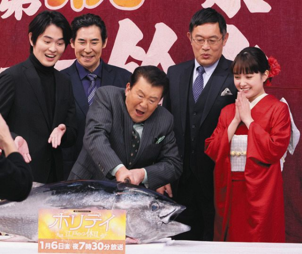 「料理習いたい」葵わかなに「結婚近いな？」里見浩太朗が直球ぶつける テレ東『ホリデイ』記者会見(中日スポーツ)