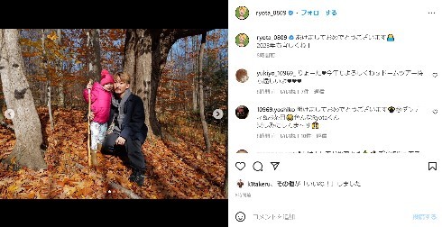 ワンオクRyota、家族愛さく裂の顔出しショットが幸せの極み　「娘ちゃん大きくかわいくなったね」と驚く声も(ねとらぼ)