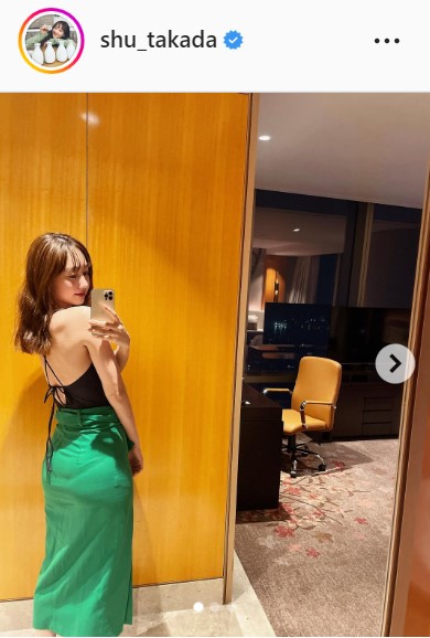 高田秋、正月休みのハノイで美肌あらわな妖艶ドレスショット　フォロワー称賛「人妻の色気」(日刊スポーツ)