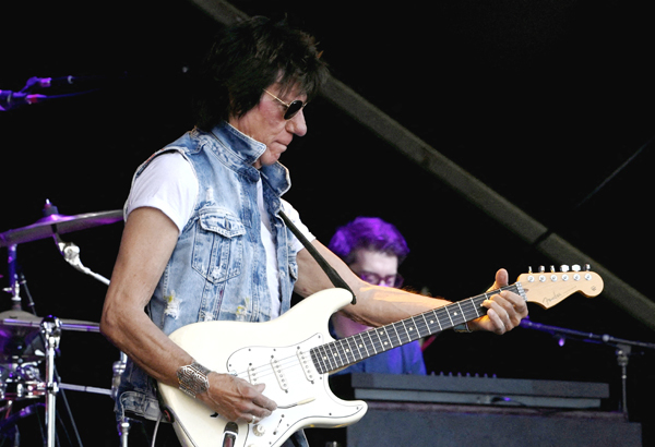 “世界3大ギタリスト”ジェフ・ベック氏が78歳で死去…貫いた孤高と完璧主義の精神(日刊ゲンダイDIGITAL)