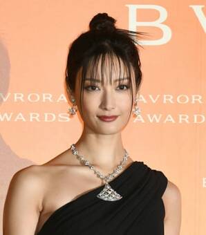 【美しすぎる9頭身ボディ】【フォロワー320万人】の破壊力「5年ぶりドラマ主演」の菜々緒に熱視線(現代ビジネス)