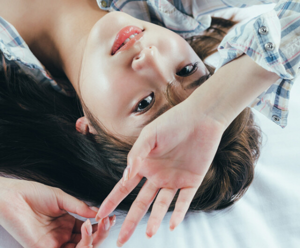 古田愛理が20歳になって初めてのグラビアに挑戦「YouTubeが海外でバズってビックリです」(週プレNEWS)