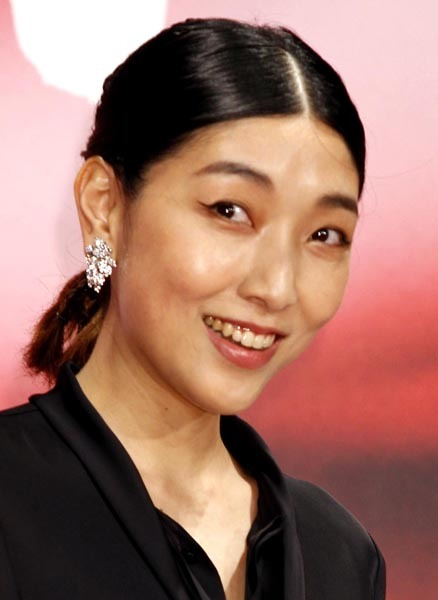 安藤サクラという俳優のうまさを再認識させる「ブラッシュアップライフ」の軽快さ（碓井広義）(日刊ゲンダイDIGITAL)