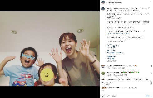 香川県移住の中野美奈子アナ、子どもたちと3ショット「息子さんの笑った表情がそっくり」　「ノブナカ」で密着も(ねとらぼ)