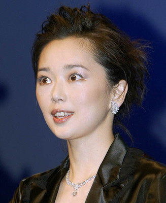元夫と同居の不思議…葉月里緒奈“魔性の女”は今も現役（日刊ゲンダイDIGITAL）