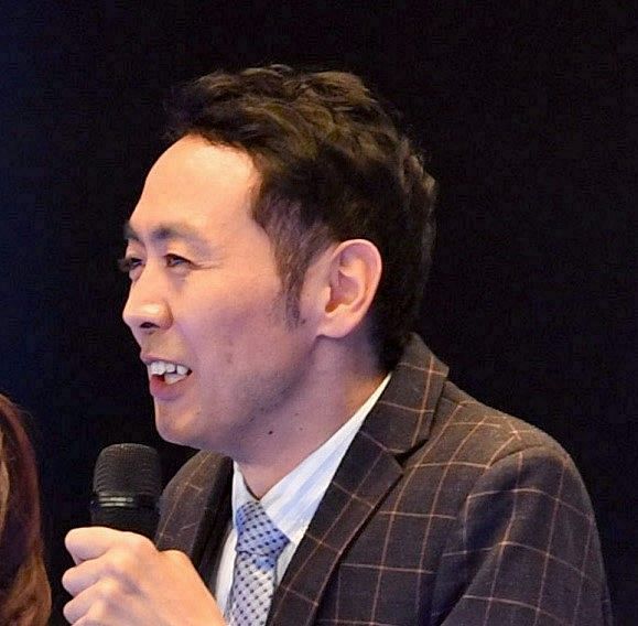 『今一番めでたい男』アンガールズ田中卓志、結婚めぐる陰謀論を否定 「裏で国が大事な決定をしている」！？(中日スポーツ)