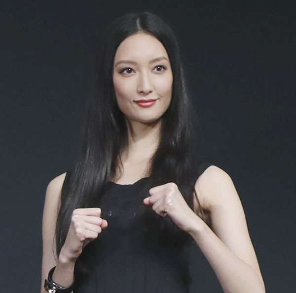 菜々緒はアクションが苦手？《忍者役は厳しい》の声も“ギャップ萌え”に思わずキュン(日刊ゲンダイDIGITAL)