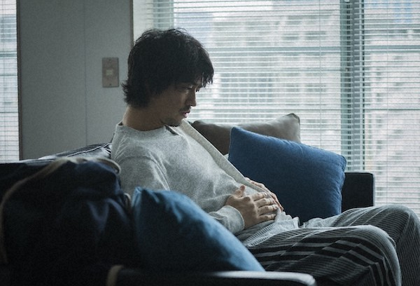 「ヒヤマケンタロウの妊娠」斎藤工“健太郎”の“父”リリー・フランキーが登場　「まさかの、自分も男性妊婦から生まれいてたパターン？」(エンタメOVO)