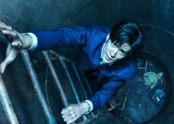 汚れ役ともいえる中島裕翔の“一人芝居”が見ものの『#マンホール』／全編に映画や映画館に対する愛があふれる『銀平町シネマブルース』【映画コラム】(エンタメOVO)