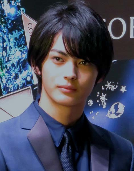 “国宝級イケメン”神尾楓珠の活動休止状態はお家騒動が原因？憧れ伊藤英明の退所でWショック(日刊ゲンダイDIGITAL)