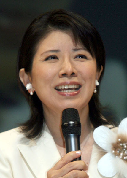 1985年のNHK紅白歌合戦 大トリの森進一さんがボー然と立ち尽くしていたワケ（研ナオコ）(日刊ゲンダイDIGITAL)