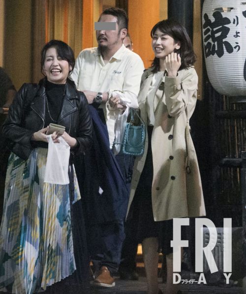 結婚報道が…テレ東相内&ＮＨＫ青井、元フジ久代&はるくん…女子アナ「幸せデート&オフの寛ぎ」写真(FRIDAY)