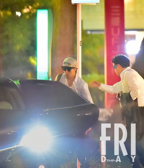 第１子誕生の櫻井翔、蒼井&山里、新川優愛…オメデタ芸能人「幸せツーショット&素顔」写真(FRIDAY)