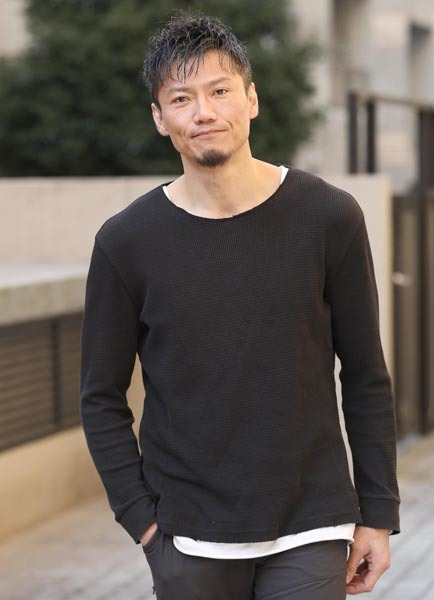 「純烈」新メンバー岩永洋昭さん 家賃、奨学金の返済、単車ローン12万円「20代にはキツかった」【役者・芸人 貧乏物語】(日刊ゲンダイDIGITAL)