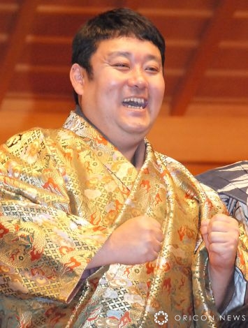 ドロンズ石本、結婚報告「仕事に私生活に精進いたします」(オリコン)