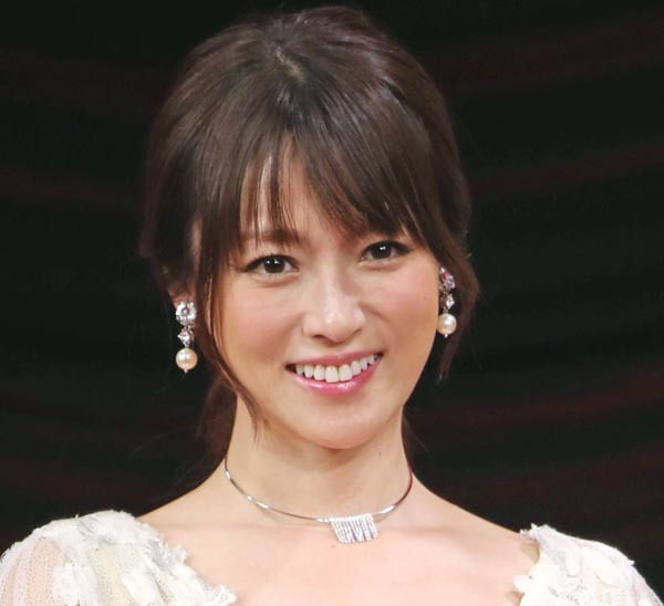 深田恭子に彼氏の会社上場で“株長者”報道 結婚より気になる事業内容…「支えていきたい」から2年(日刊ゲンダイDIGITAL)