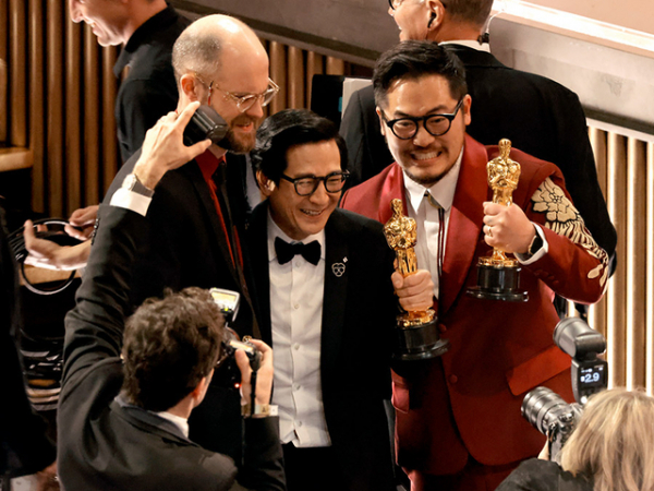 ＜第95回アカデミー賞の裏側＞トム・クルーズ不在の真相は？　「エブエブ」圧勝の理由も解説【ハリウッドコラムvol.328】(映画.com)