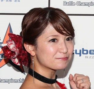 2児の母・矢口真里が家族集合ショットで結婚記念日を報告「当日まで忘れていた私達w」(中日スポーツ)