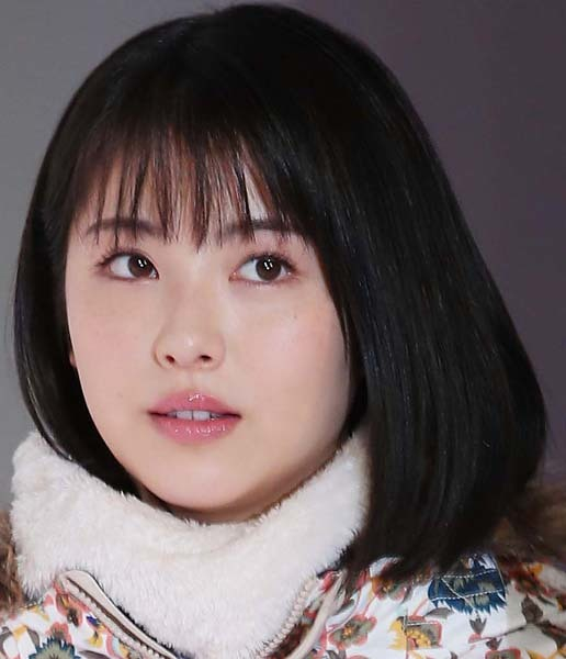 浜辺美波“激やせ”か? 過密日程とNHK朝ドラ「らんまん」の重圧…SNSでは頭痛と腰痛告白(日刊ゲンダイDIGITAL)
